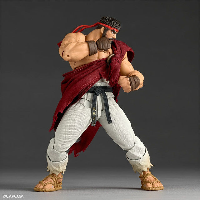 (Pre-Order) Kaiyodo Revoltech Amazing Yamaguchi Street Fighter Ryu (With Bonus)