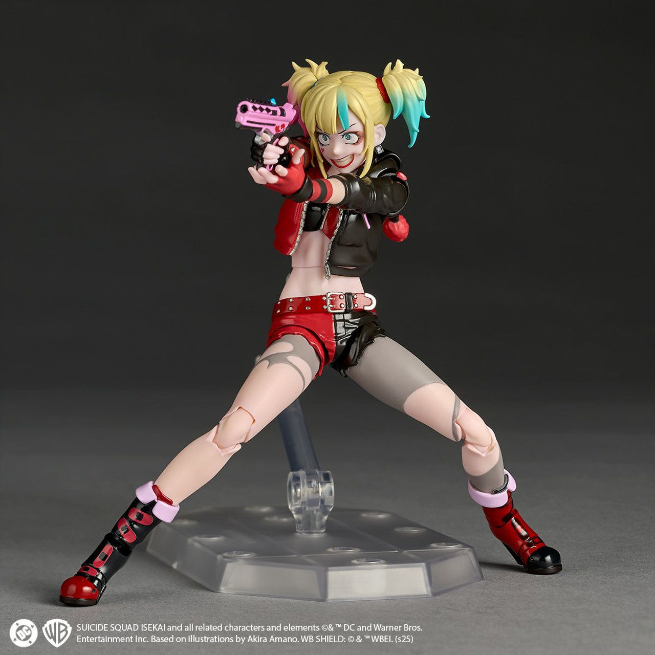(Pre-Order) Revoltech Amazing Yamaguchi Harley Quinn Suicide Squad Isekai Ver. Action Figure (with Bonus)