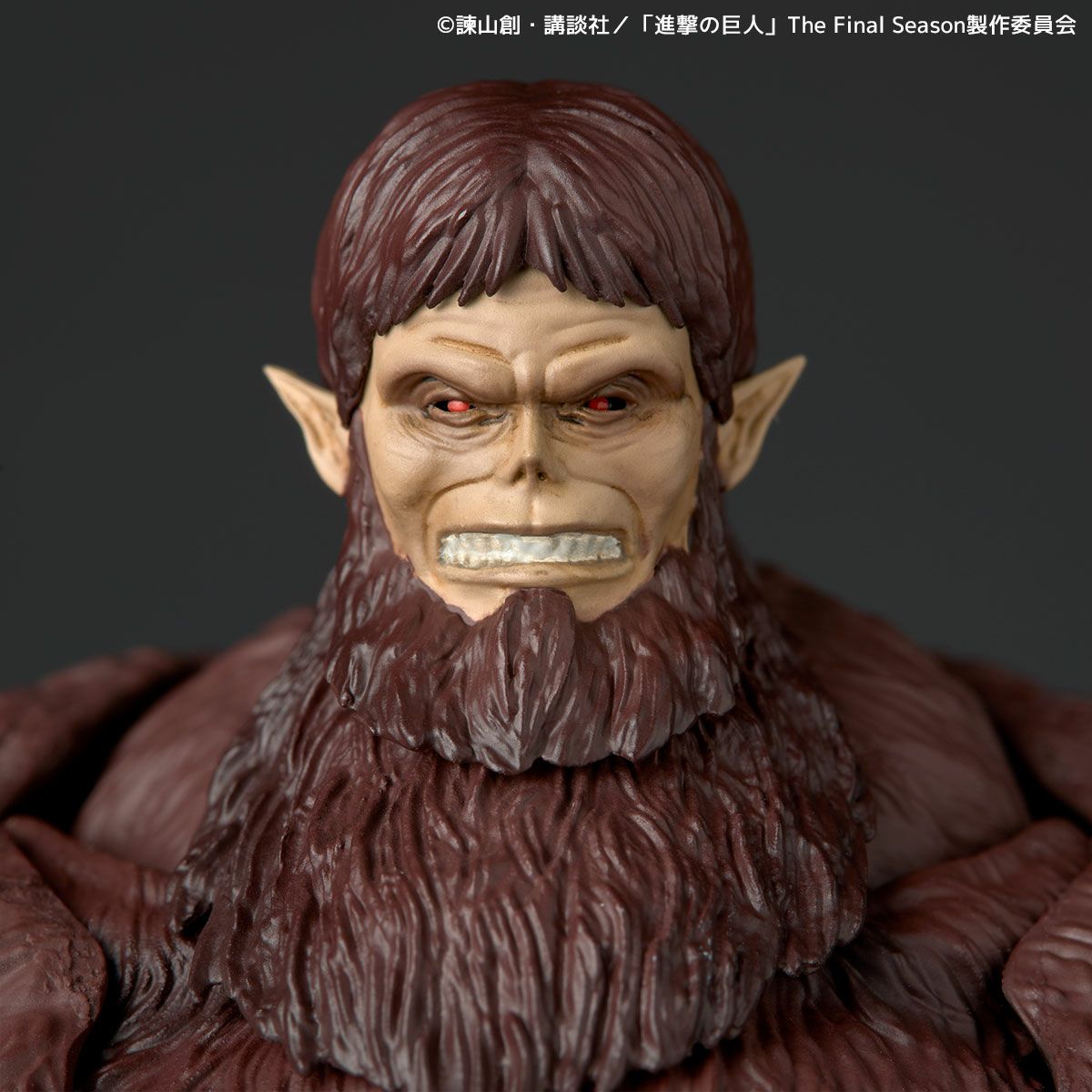 (Pre-Order) Revoltech Amazing Yamaguchi Beast Titan (Attack on Titan) Action Figure (with Bonus)