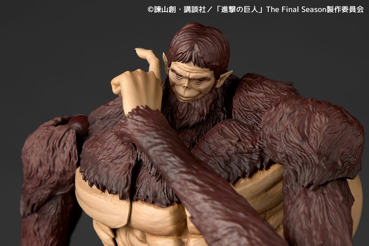 (Pre-Order) Revoltech Amazing Yamaguchi Beast Titan (Attack on Titan) Action Figure (with Bonus)