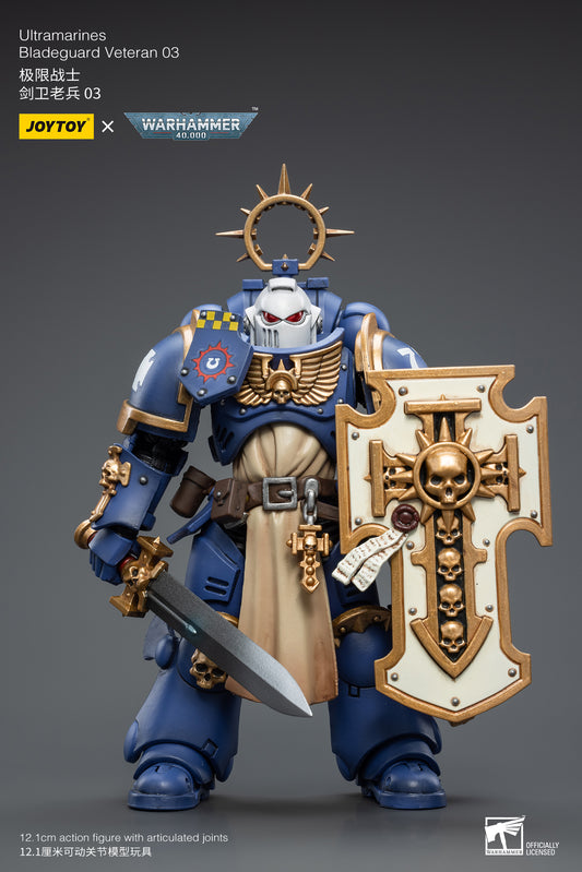 (Pre-Order) Warhammer 40K Ultramarines Bladeguard Veteran 03