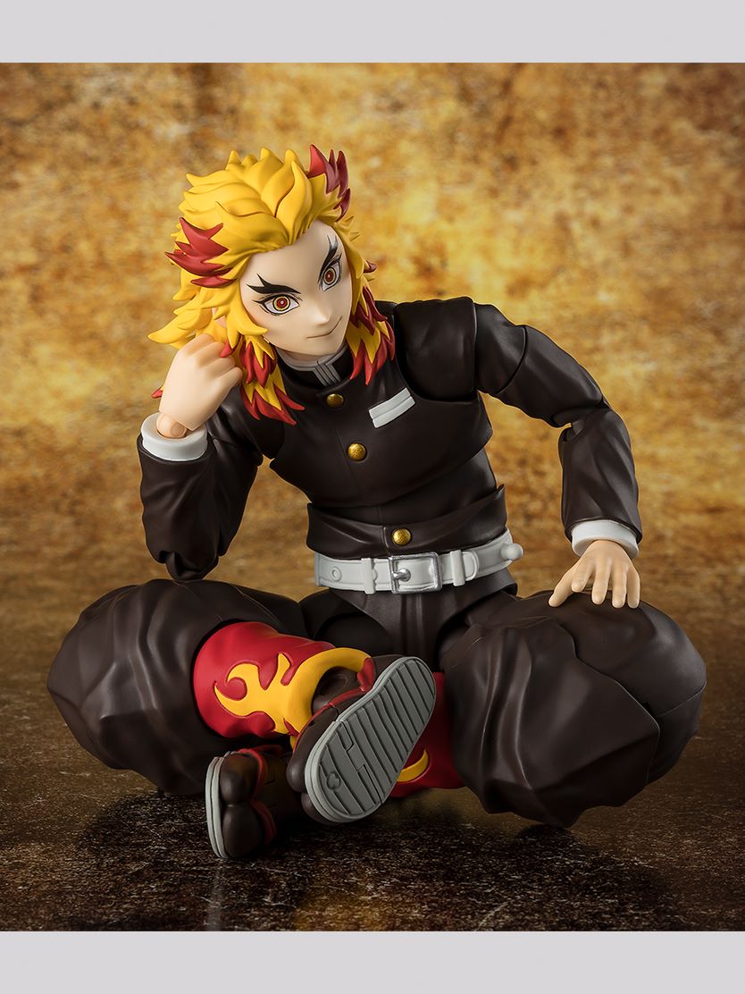 (Pre-Order) S.H.Figuarts Demon Slayer: Kimetsu no Yaiba Kyojuro Rengoku