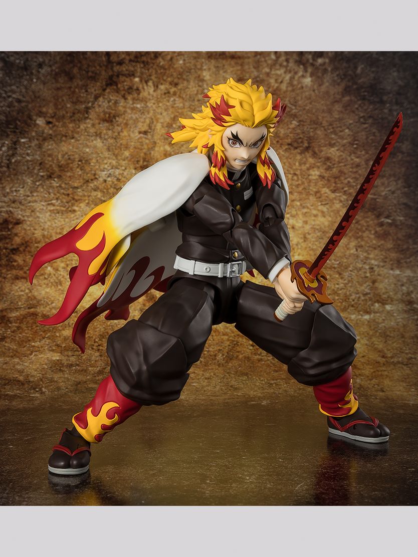 (Pre-Order) S.H.Figuarts Demon Slayer: Kimetsu no Yaiba Kyojuro Rengoku