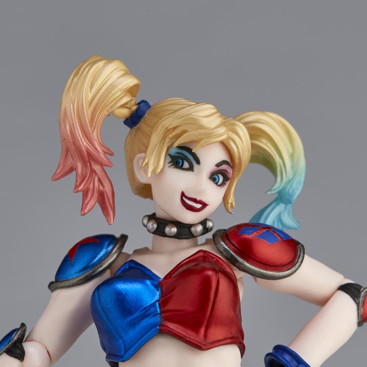 KAIYODO DC Comics Amazing Yamaguchi Revoltech No.015EX Harley Quinn (New Color Ver.) (Reissue) (In Stock)