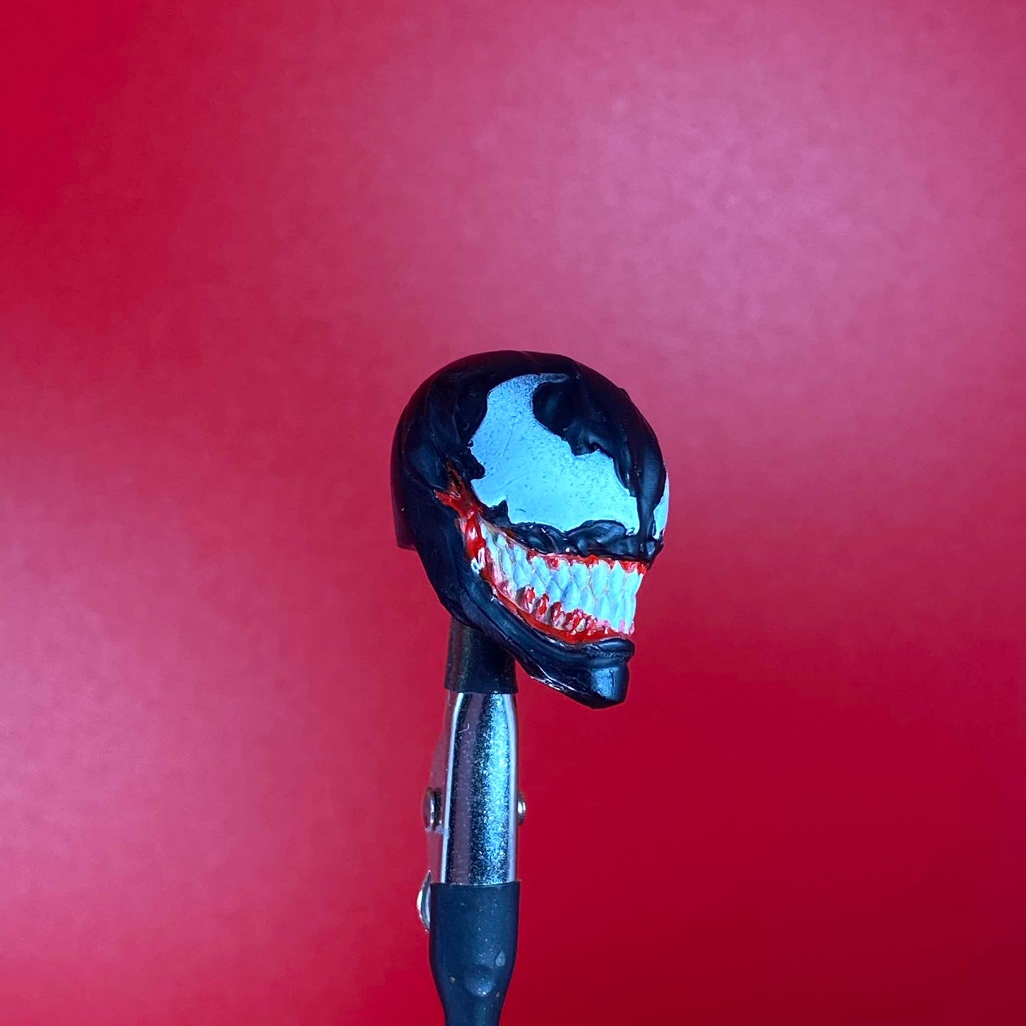Revoltech Agent Venom Customs Headsculpt - Close Mouse (In Stock)
