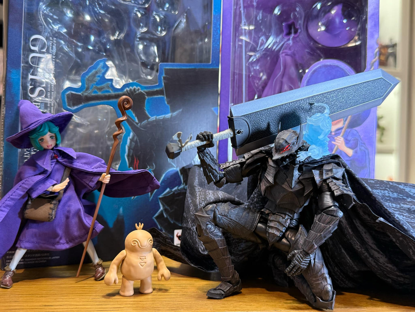 S.H.Figuarts SHF Berserk Armor Guts and Little Witch with Custom soft clothing and cape (Pre-Owned)