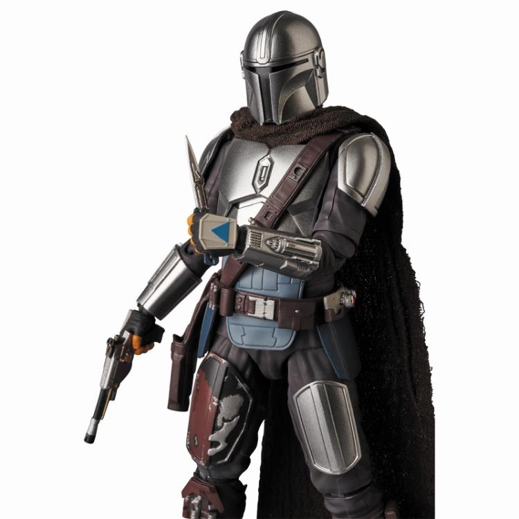 Star Wars MAFEX No.129 The Mandalorian (Beskar Armor) (In Stock)