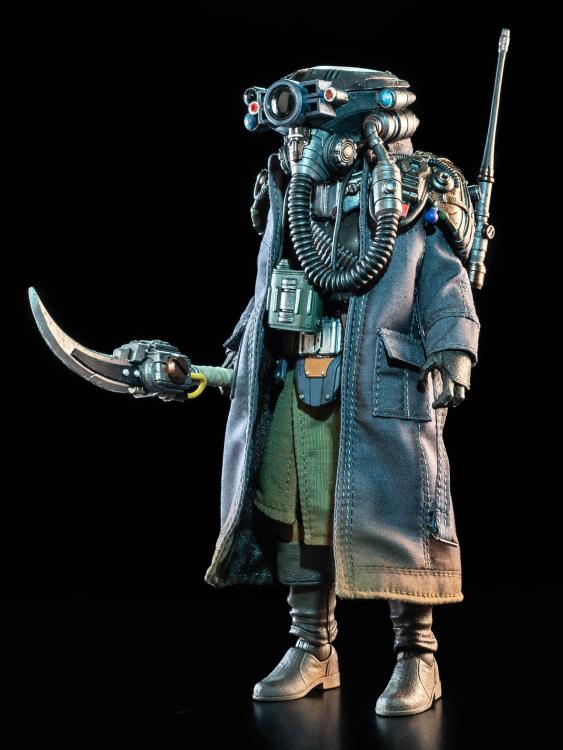 (Pre-Order) Cosmic Legions: OxKrewe: Book One, Thraxxon - Kurnn Ray Figure