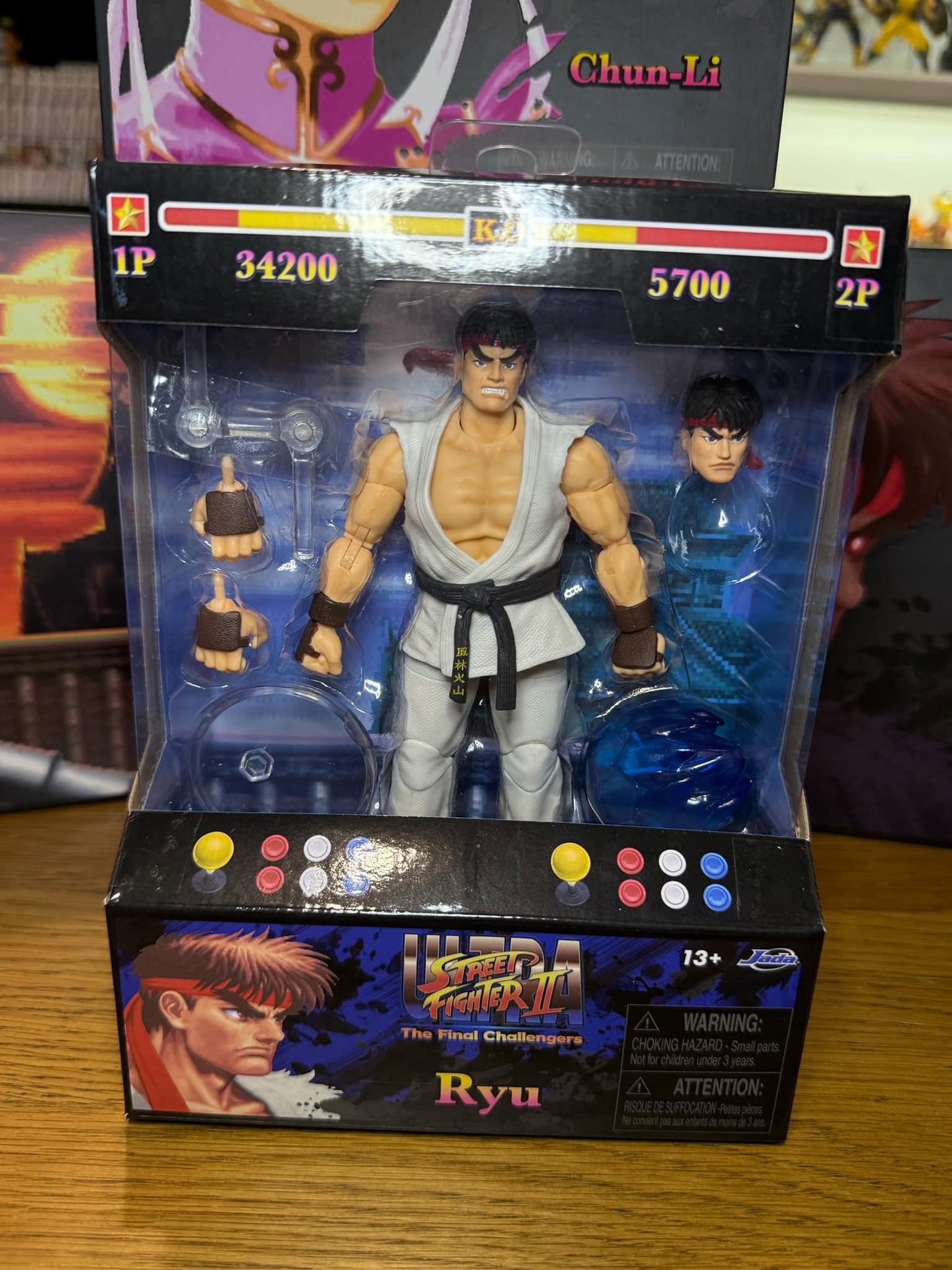 Jada Toys Street Fighters Set of 14 Figures (Pre-Owned)