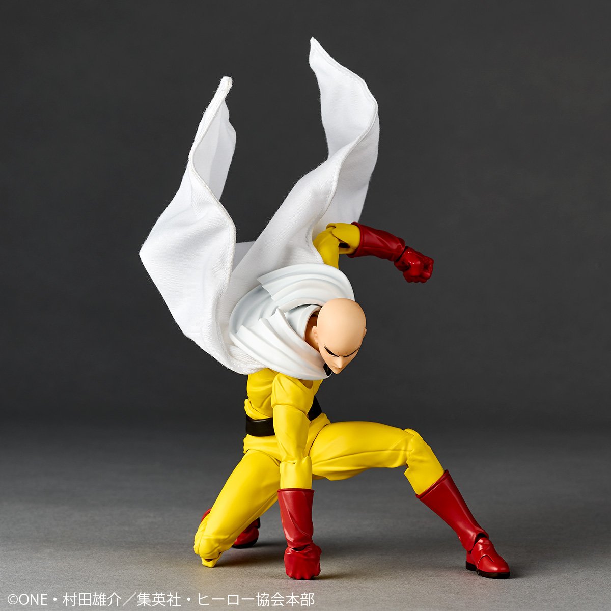 (Pre-Order) Kaiyodo Revoltech Amazing Yamaguchi One Punch Man Saitama (With Bonus)