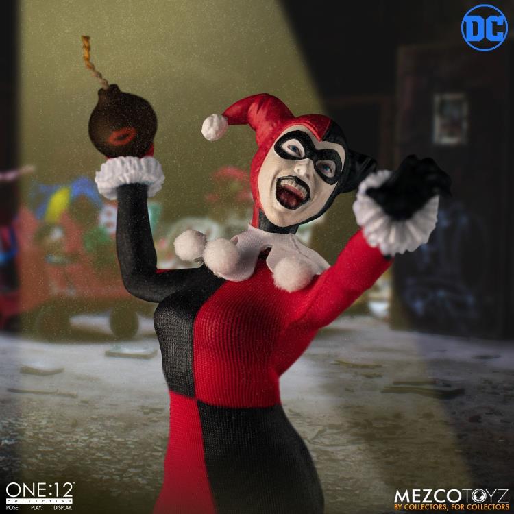 Mezco DC Comics One:12 Collective Deluxe Harley Quinn (In Stock)