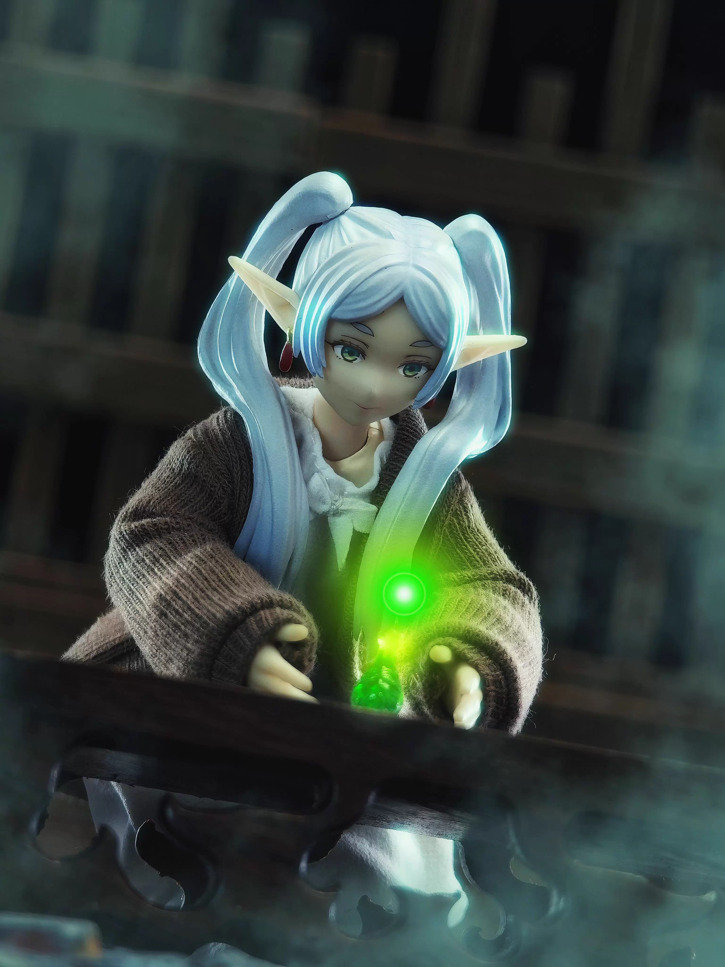 Custom 1/12 Clothing Sweater for SHF Frieren