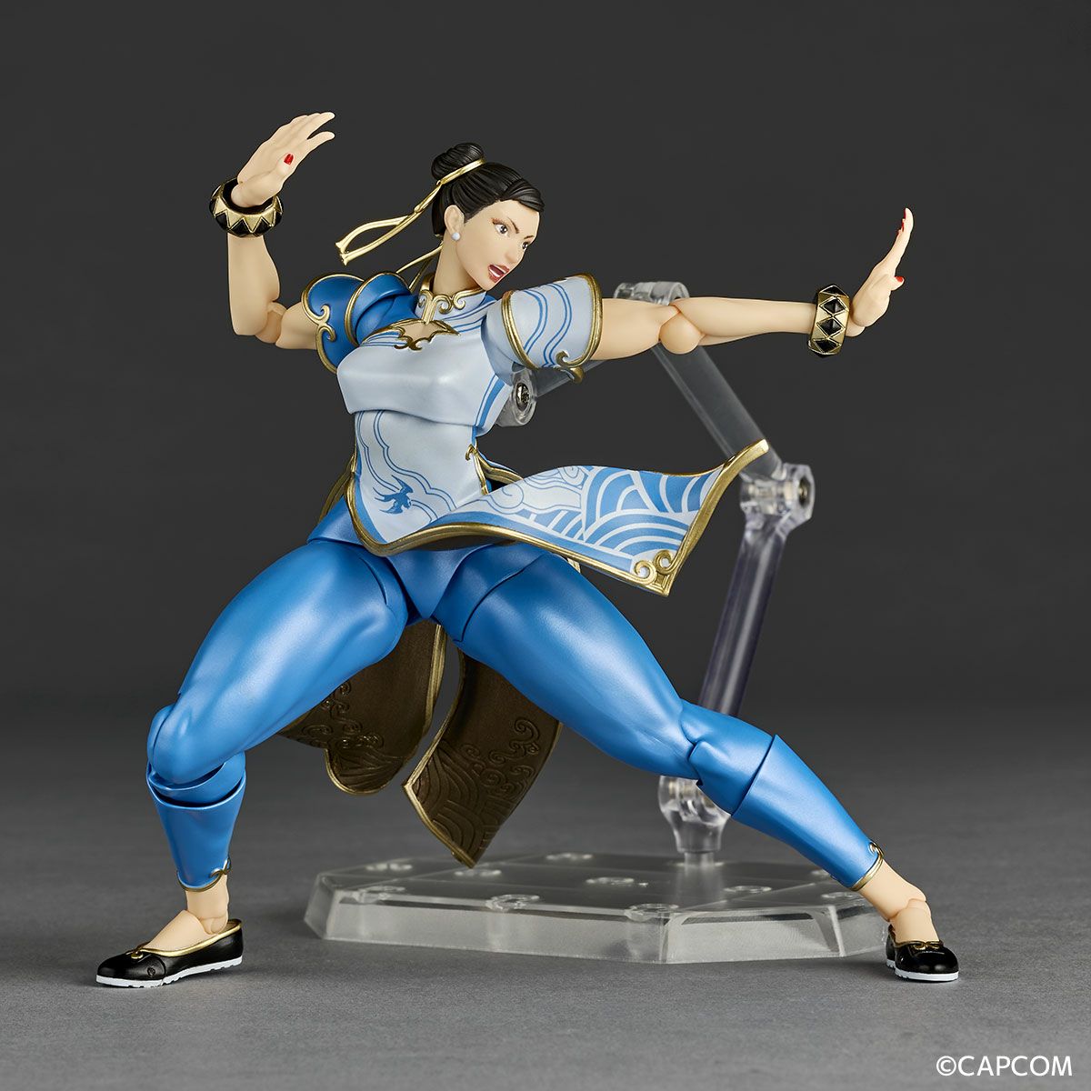 (Pre-Order) Kaiyodo Revoltech Amazing Yamaguchi Street Fighter Chun Li (With Bonus)