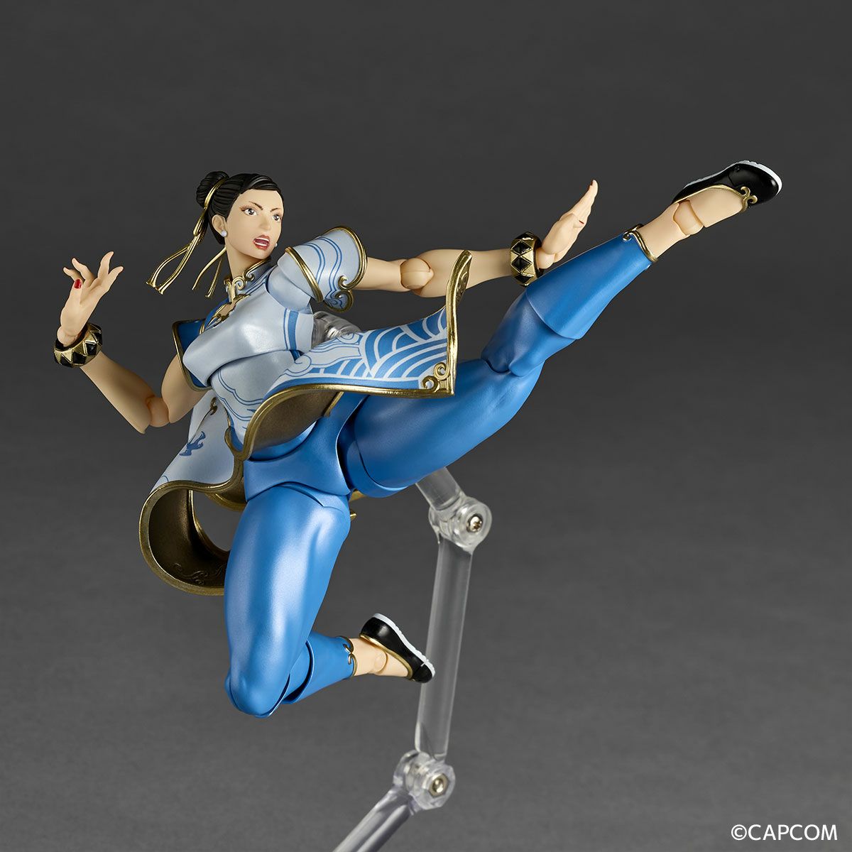 (Pre-Order) Kaiyodo Revoltech Amazing Yamaguchi Street Fighter Chun Li (With Bonus)