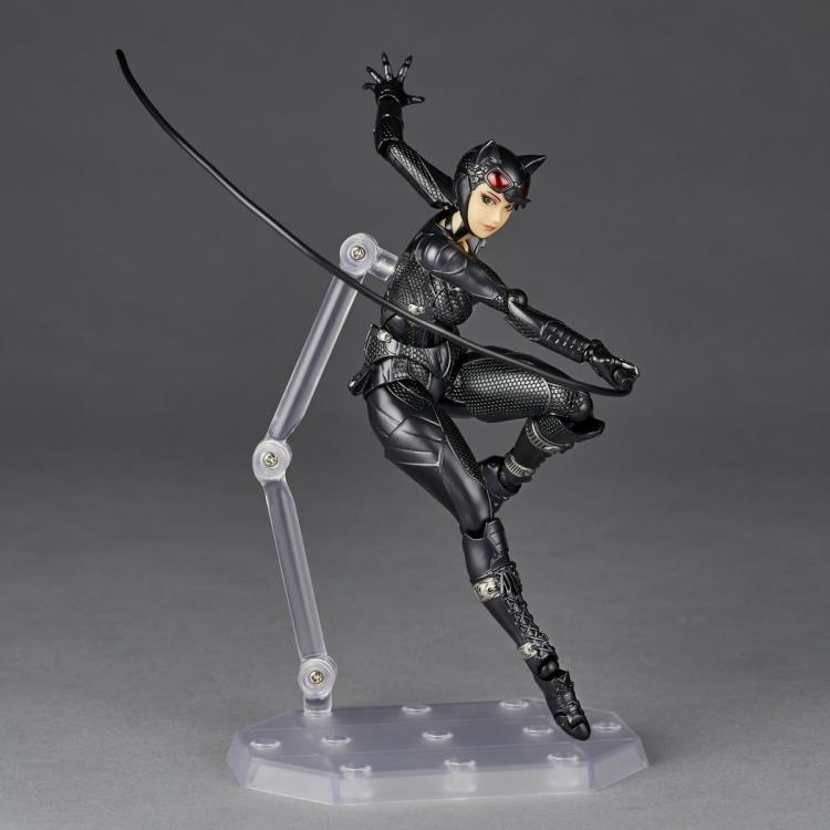 (Pre-Order) Batman: Arkham Knight Amazing Yamaguchi Revoltech NR022 Catwoman