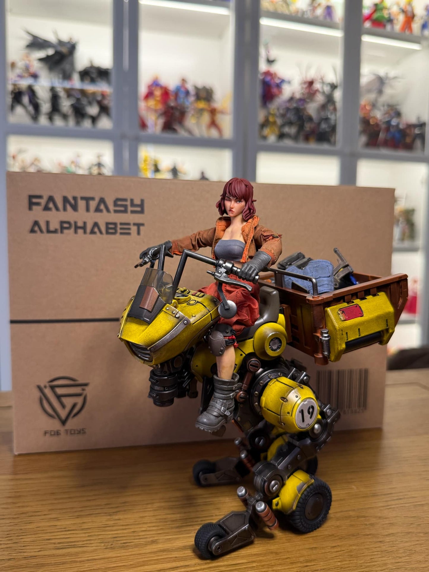 Fogtoys Fantasy Alphabet Series M And Vehicle Set 1/12 Scale Action Figure (Pre-Owned)