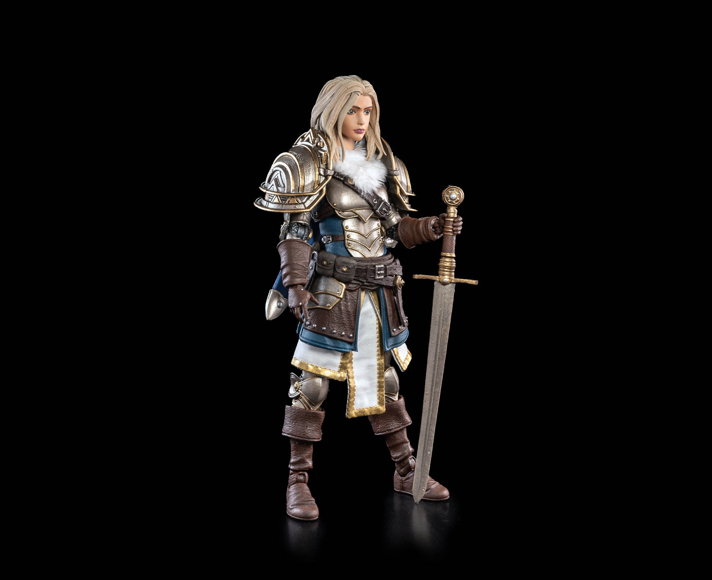 (Pre-Order) Mythic Legions: Horror of Einsamall Commander Igraine