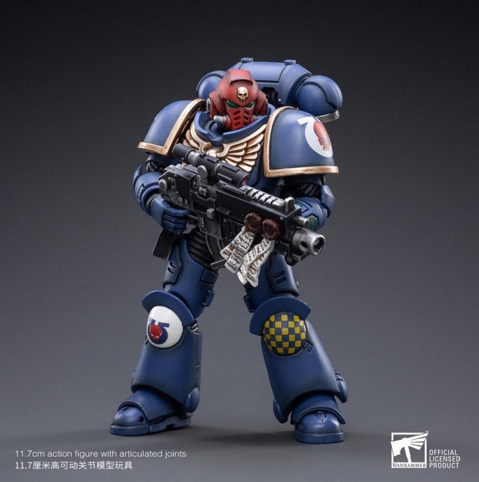 Warhammer 40K Ultramarines Heroes of the Chapter Brother Veteran Sergeant Castor 1/18 Scale Figure (In Stock)