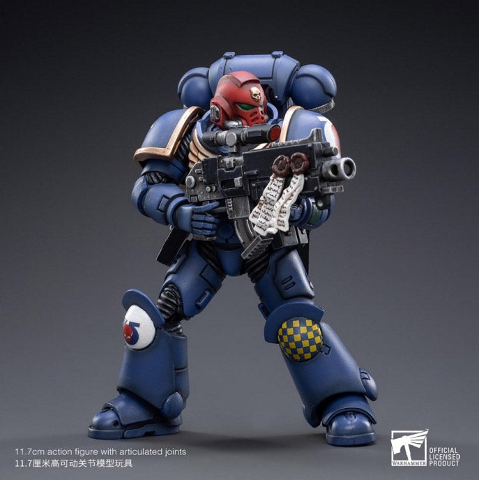 Warhammer 40K Ultramarines Heroes of the Chapter Brother Veteran Sergeant Castor 1/18 Scale Figure (In Stock)