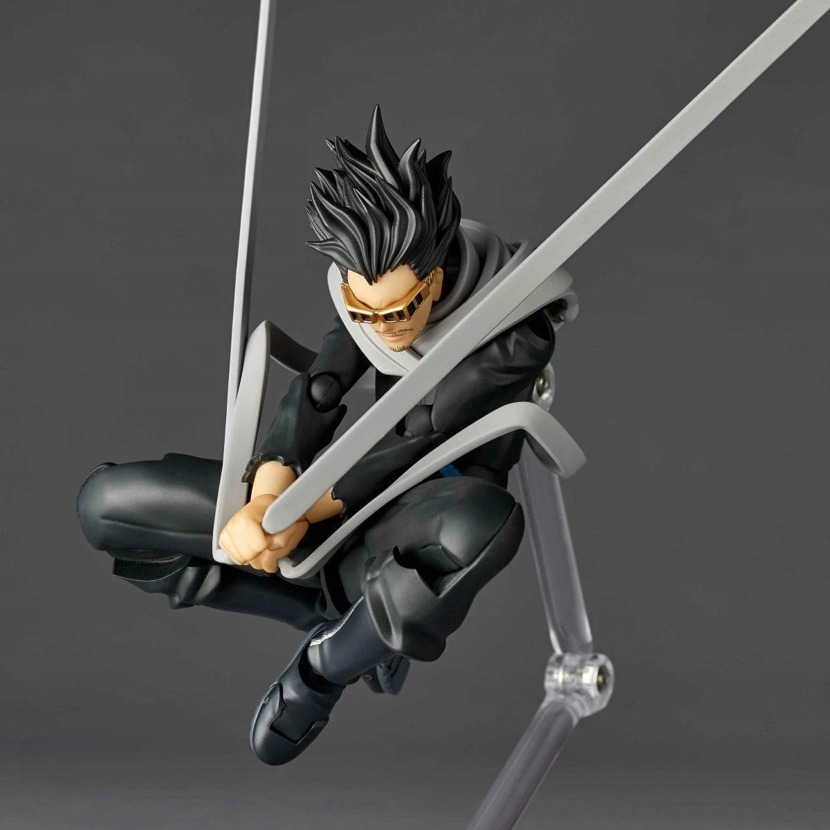 (Pre-Order) Revoltech Amazing Yamaguchi Shota Aizawa (My Hero Academia) Action Figure (with Bonus)