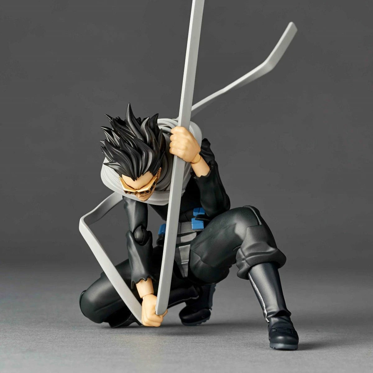 (Pre-Order) Revoltech Amazing Yamaguchi Shota Aizawa (My Hero Academia) Action Figure (with Bonus)