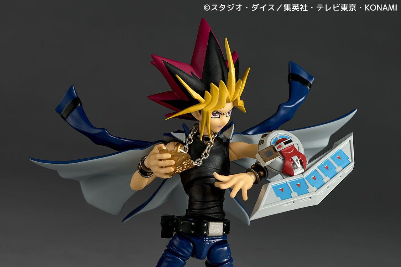 (Pre-Order) Kaiyodo Revoltech Amazing Yamaguchi Yu-Gi-Oh! Duel Monsters Yami Yugi Action Figure (With Bonus)