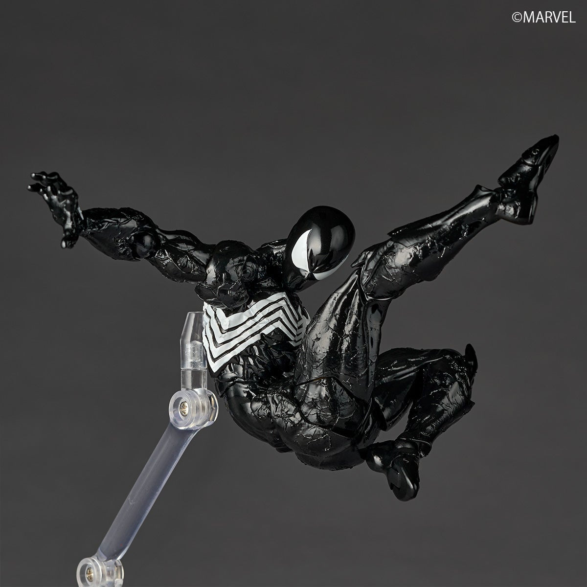 Revoltech Amazing Yamaguchi Symbiote Spider Man (reissue)