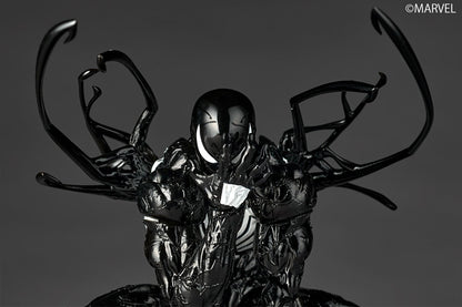 Revoltech Amazing Yamaguchi Symbiote Spider Man (reissue)