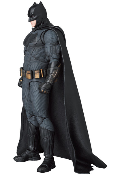 (Pre-Order) MAFEX Batman (Zack Snyder's Ver.)