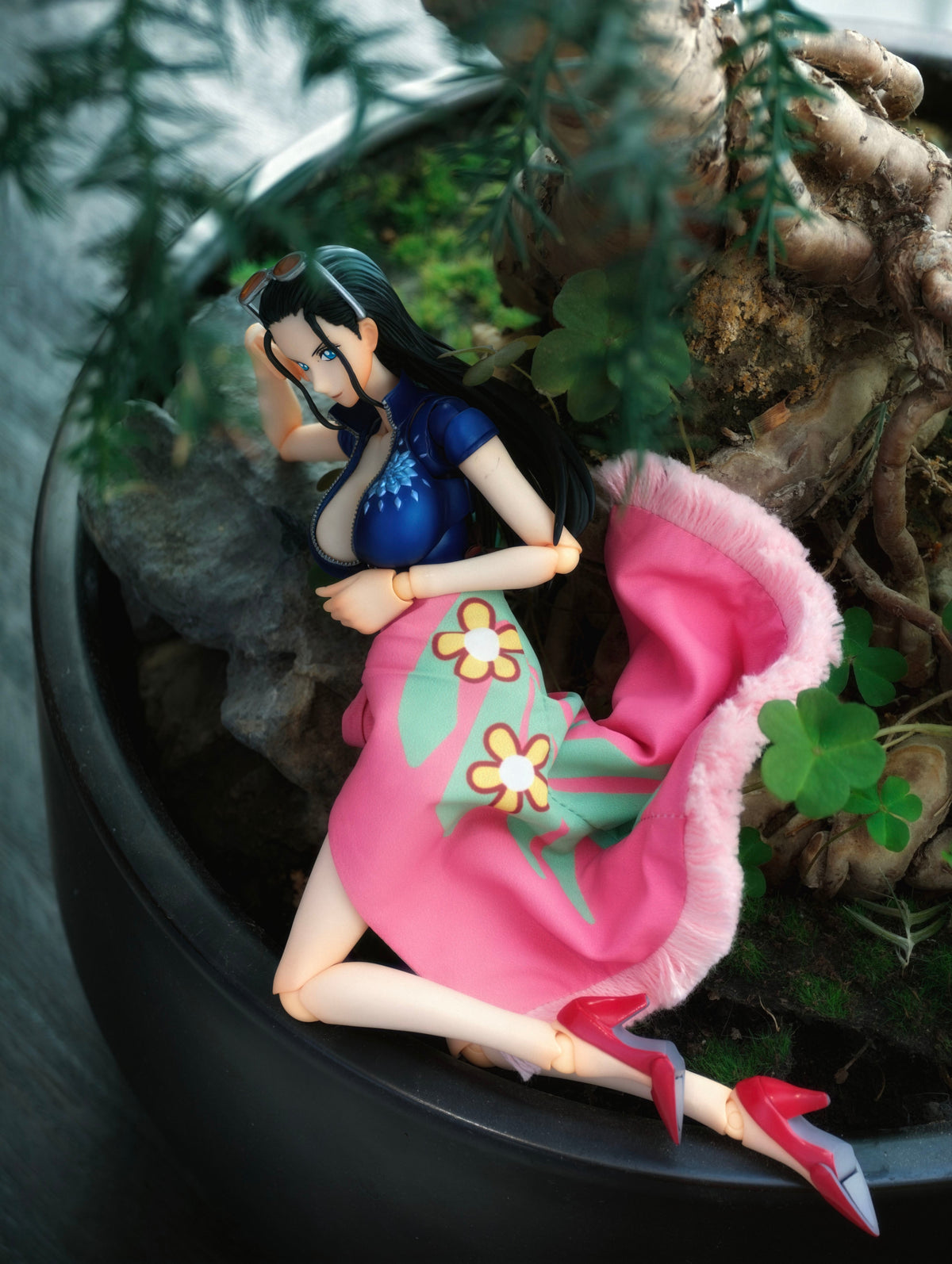 Custom 1/12 Clothing for VAH One Piece Nico Robin