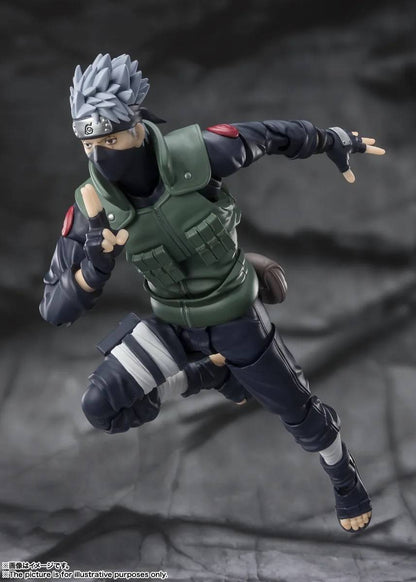 (Pre-Order) S.H. Figuarts Naruto Shippuden Kakashi Hatake The Famed Sharingan Hero (Reissue)