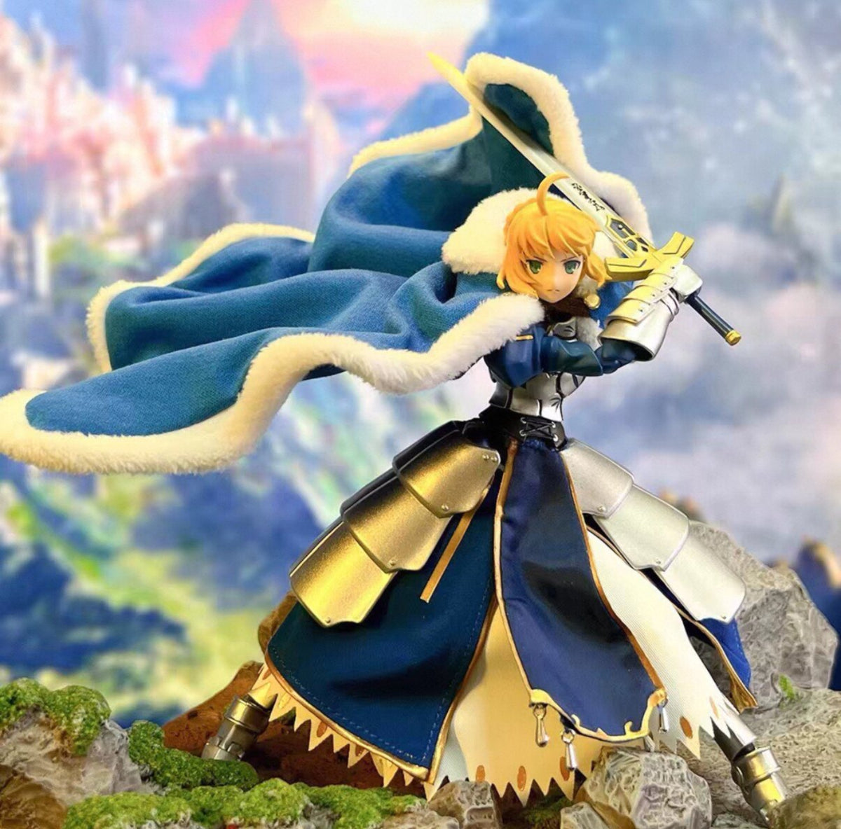 Custom 1/12 Clothing for figma Fate Saber 2.0 Battle Version