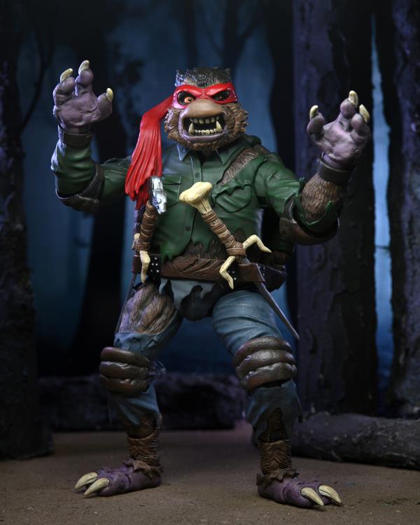 Neca Universal Monsters x Teenage Mutant Ninja Turtles Ultimate Raphael as Wolfman (In Stock)