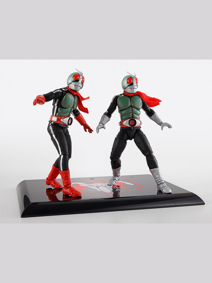 (Pre-Order) S.H.Figuarts (Shinkocchou Seihou) New Kamen Rider 1 Eikou no Showa Rider Edition (First Press Limited Base)