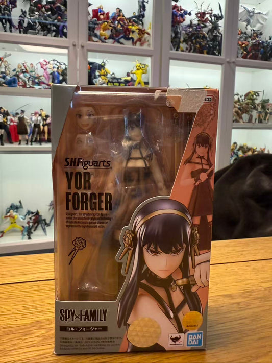 S.H.Figuarts Yor Forger (Pre-Owned)