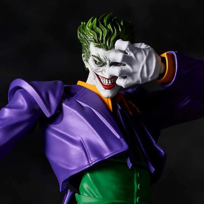 (Pre-Order) Kaiyodo DC Comics Amazing Yamaguchi Revoltech The Joker (Ver. 1.5)