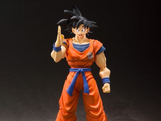 Dragon Ball Z S.H.Figuarts Goku (A Saiyan Raised On Earth) Action Figure