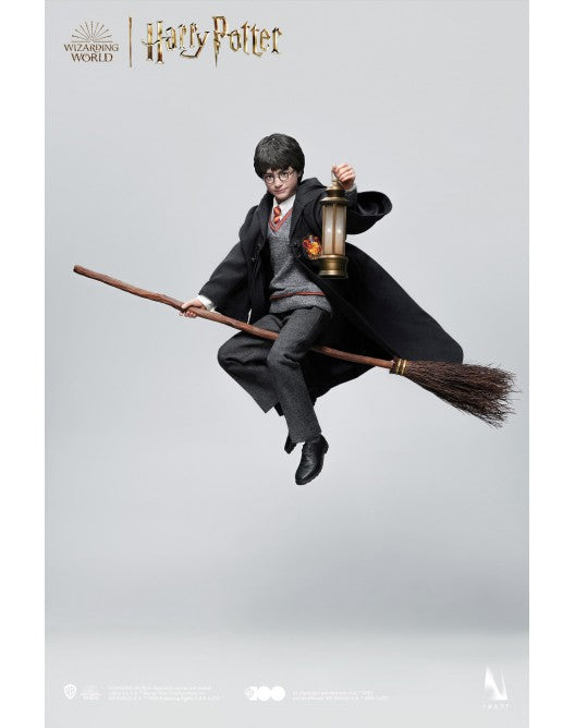 (Pre-Order) INART 1/6 Scale Harry Potter (School Uniform) Standard version