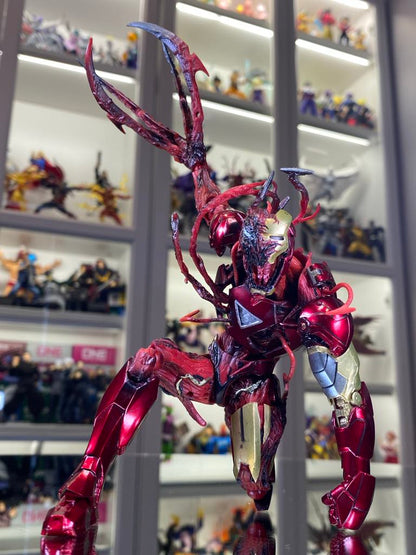 Customs Revoltech Amazing Yamaguchi Carnage + Iron man action Figure