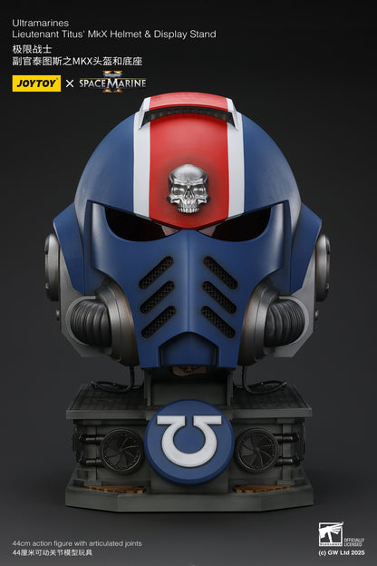 (Pre-Order) Warhammer 40k Ultramarines Lieutenant Titus' MKX Helmet & Display Stand