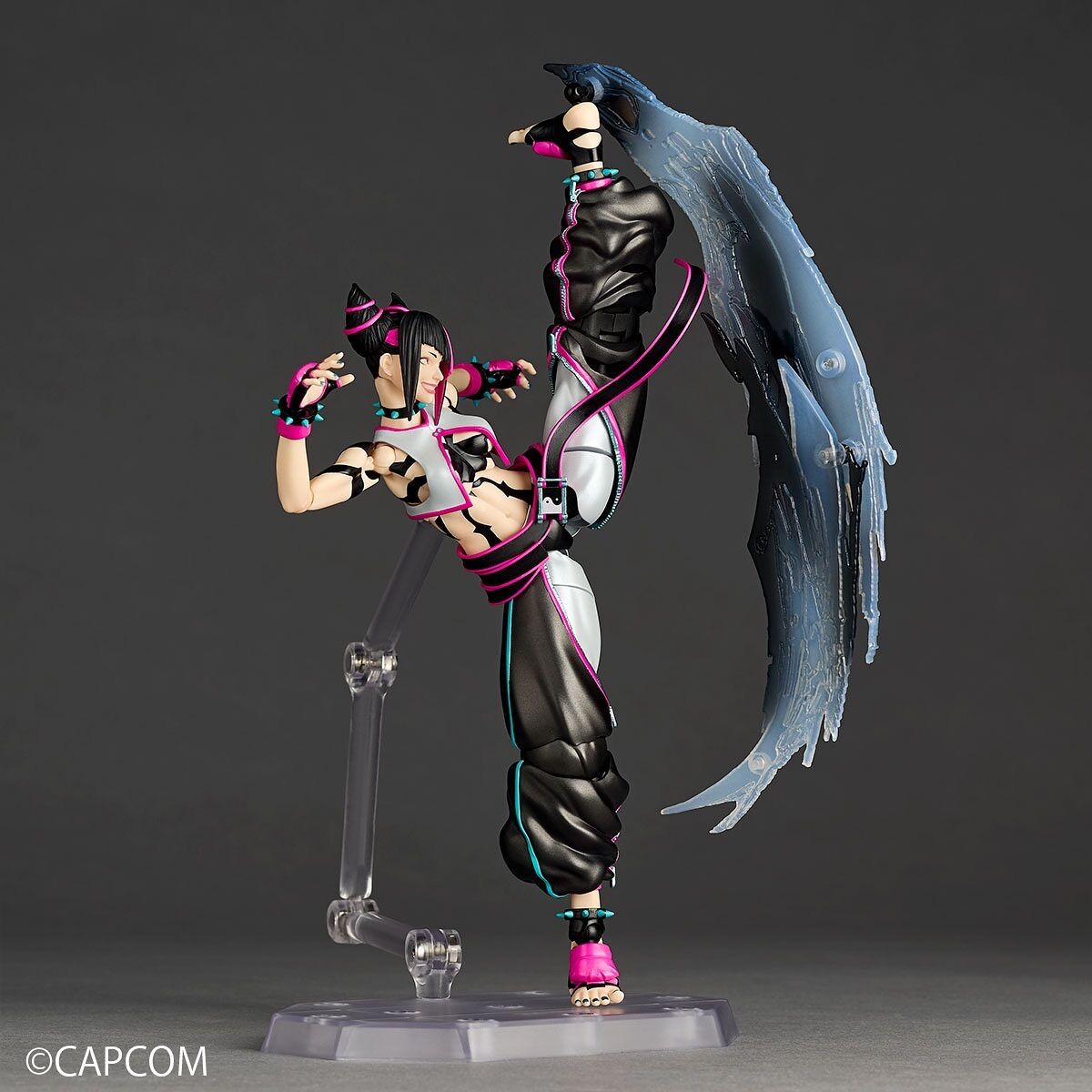 (Pre-Order) Kaiyodo Revoltech Amazing Yamaguchi Street Fighter Han Juri (With Bonus)