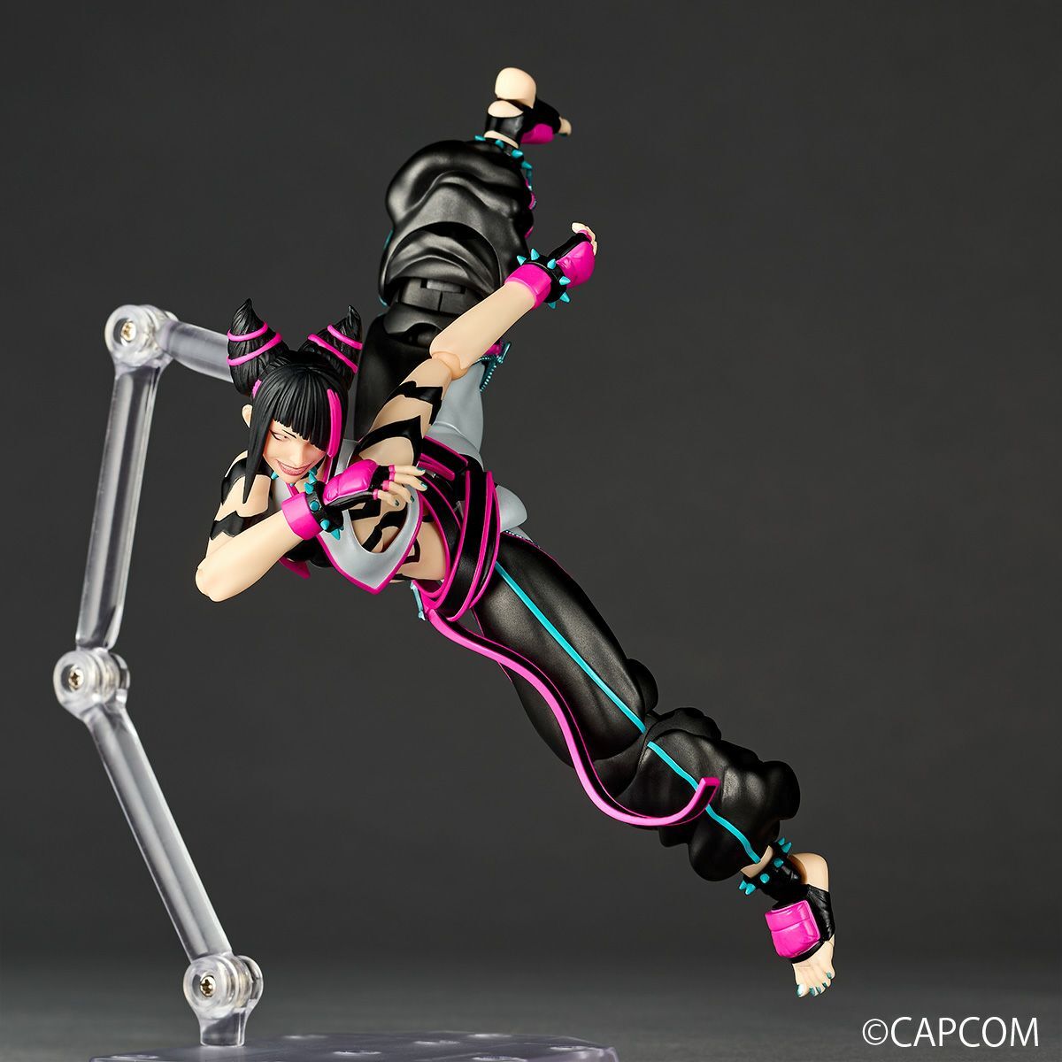 (Pre-Order) Kaiyodo Revoltech Amazing Yamaguchi Street Fighter Han Juri (With Bonus)