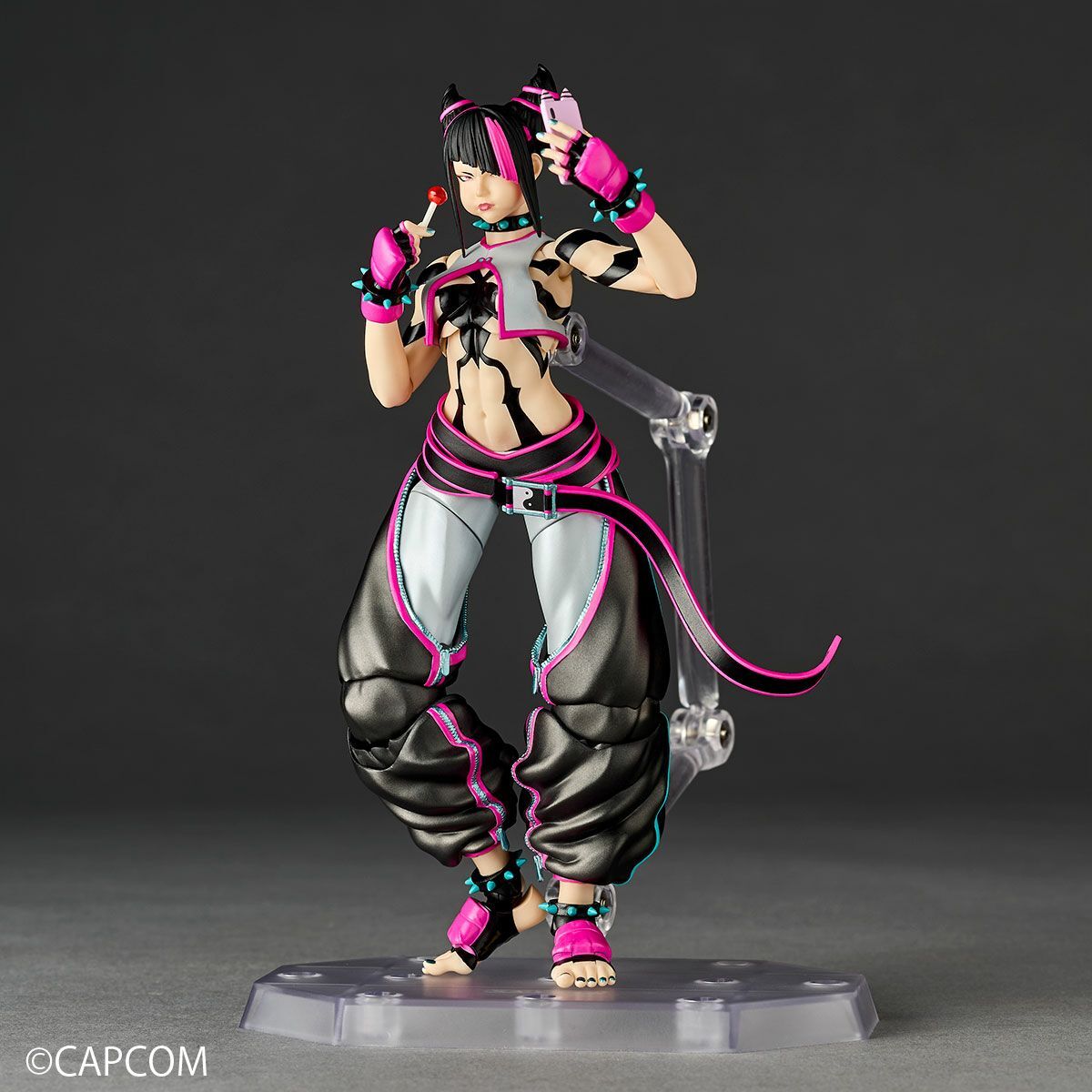 (Pre-Order) Kaiyodo Revoltech Amazing Yamaguchi Street Fighter Han Juri (With Bonus)