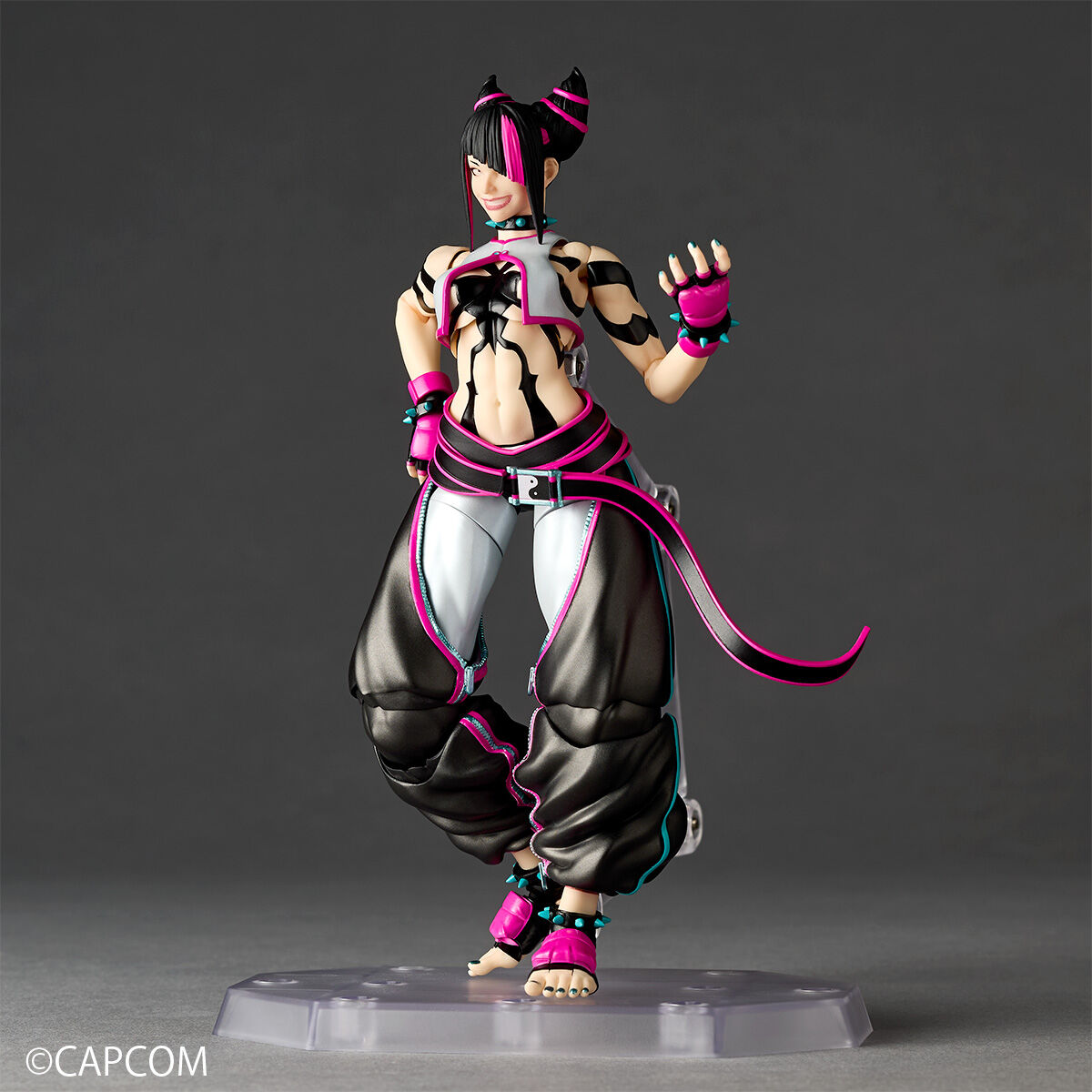 (Pre-Order) Kaiyodo Revoltech Amazing Yamaguchi Street Fighter Han Juri (With Bonus)