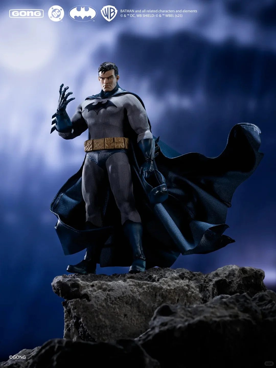 POPMART GONG 1/12 Official Licensed DC Hush Batman Action Figure