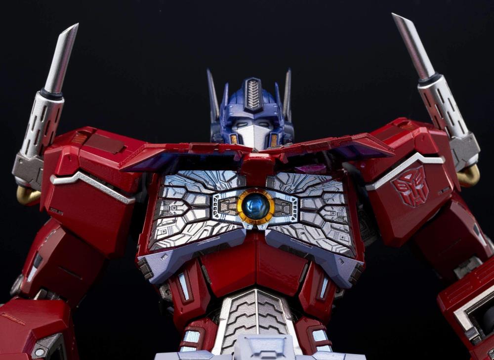 (Pre-Order) SENTINEL Transformers Kuro Kara Kuri #04 Optimus Prime (Reissue)