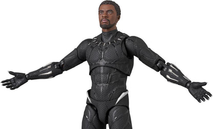 (Pre-Order) Marvel Infinity Saga MAFEX No.230 Black Panther (Ver.1.5)