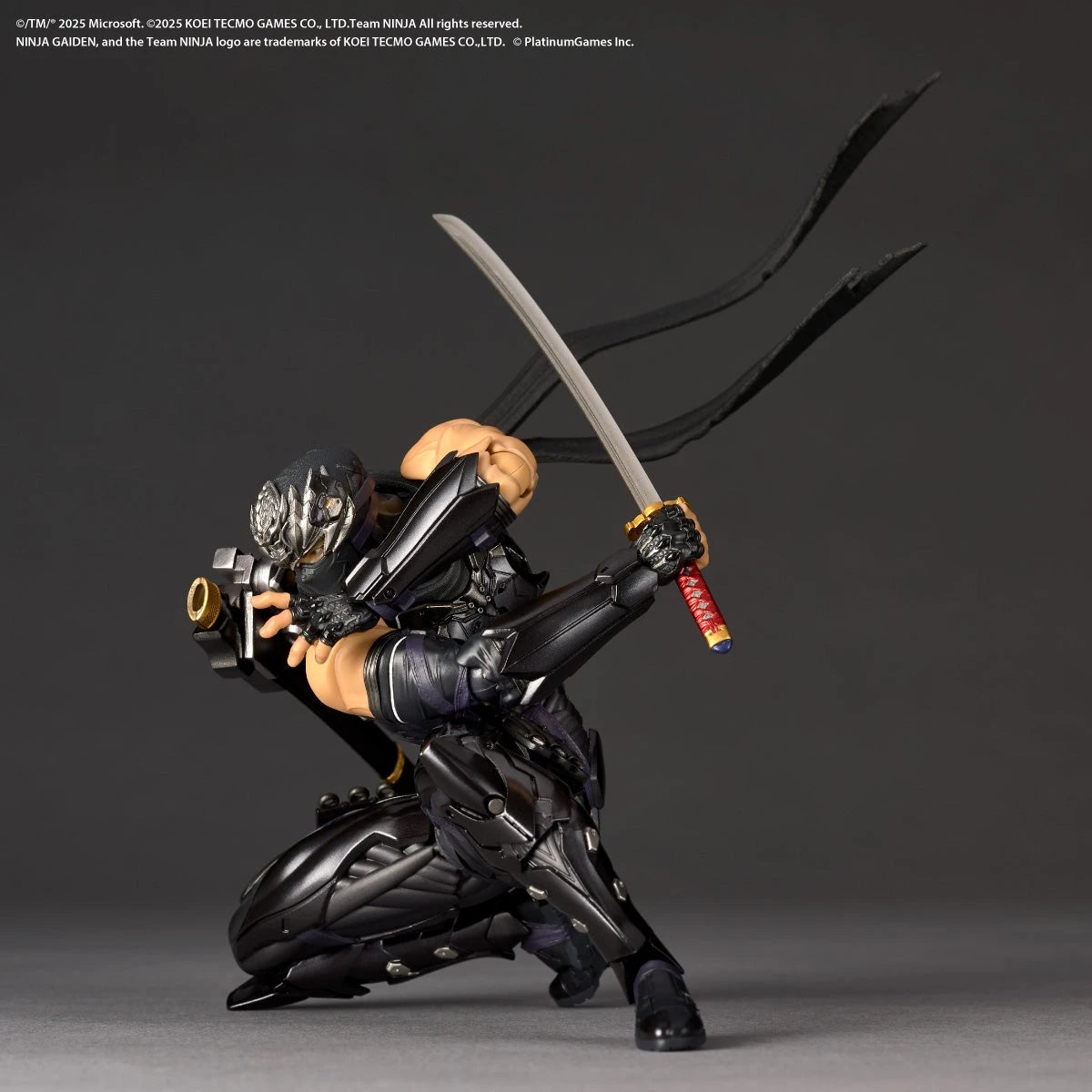 (Pre-Order) Revoltech Amazing Yamaguchi Ryu Hayabusa NINJA GAIDEN 4 Ver. Action Figure (with Bonus)