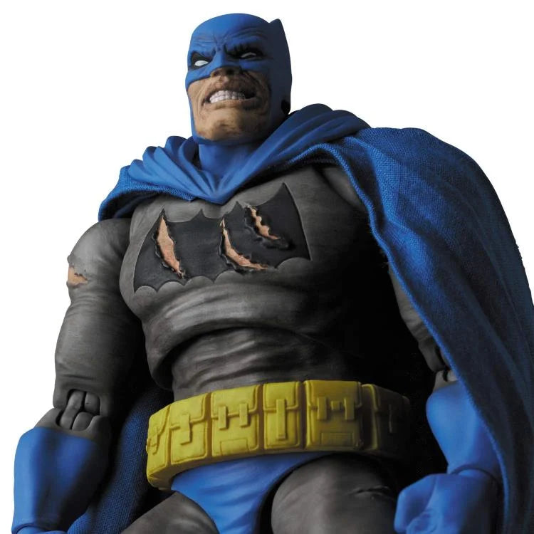 Batman: The Dark Knight Returns Triumphant MAFEX No.119 Batman Action Figure