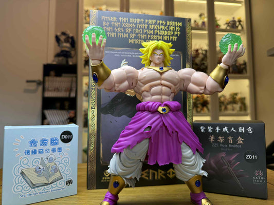 Beast Deities Broly battle damaged (Pre-Owned)
